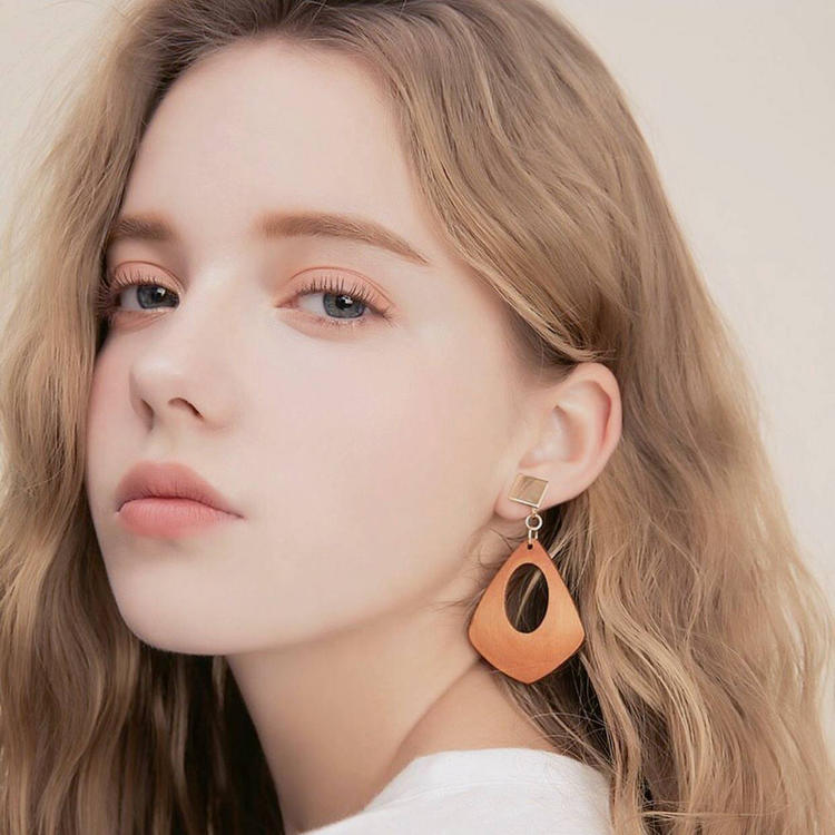 6686体育铜牌作者Max