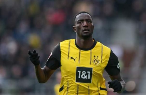 สคิร่า : ทีมซาอุดิอาระเบียยื่นข้อเสนอมหาศาลให้กับกิลาซีด้วยสัญญา 3 ปี พร้อมรับเงินเดือนปีละ 20 ล้านยูโร