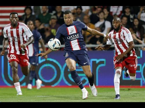 ปารีส แซงต์-แชร์กแมง พบ อฌักซิโอ้