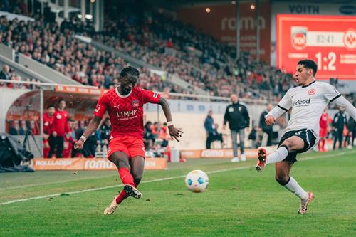 ไฮเดนไฮเมอร์ vs ไอน์ทรัค แฟร้งค์เฟิร์ต