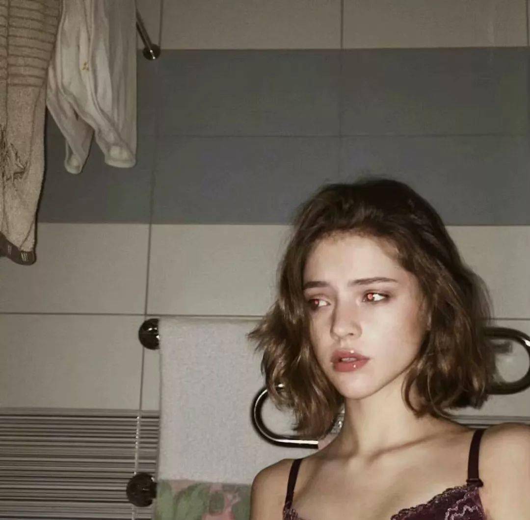 แอมโบรส