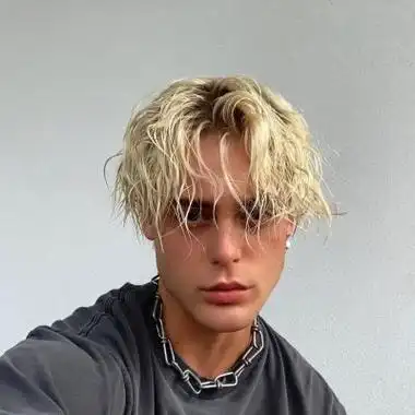 6686体育铁牌作者Chloe